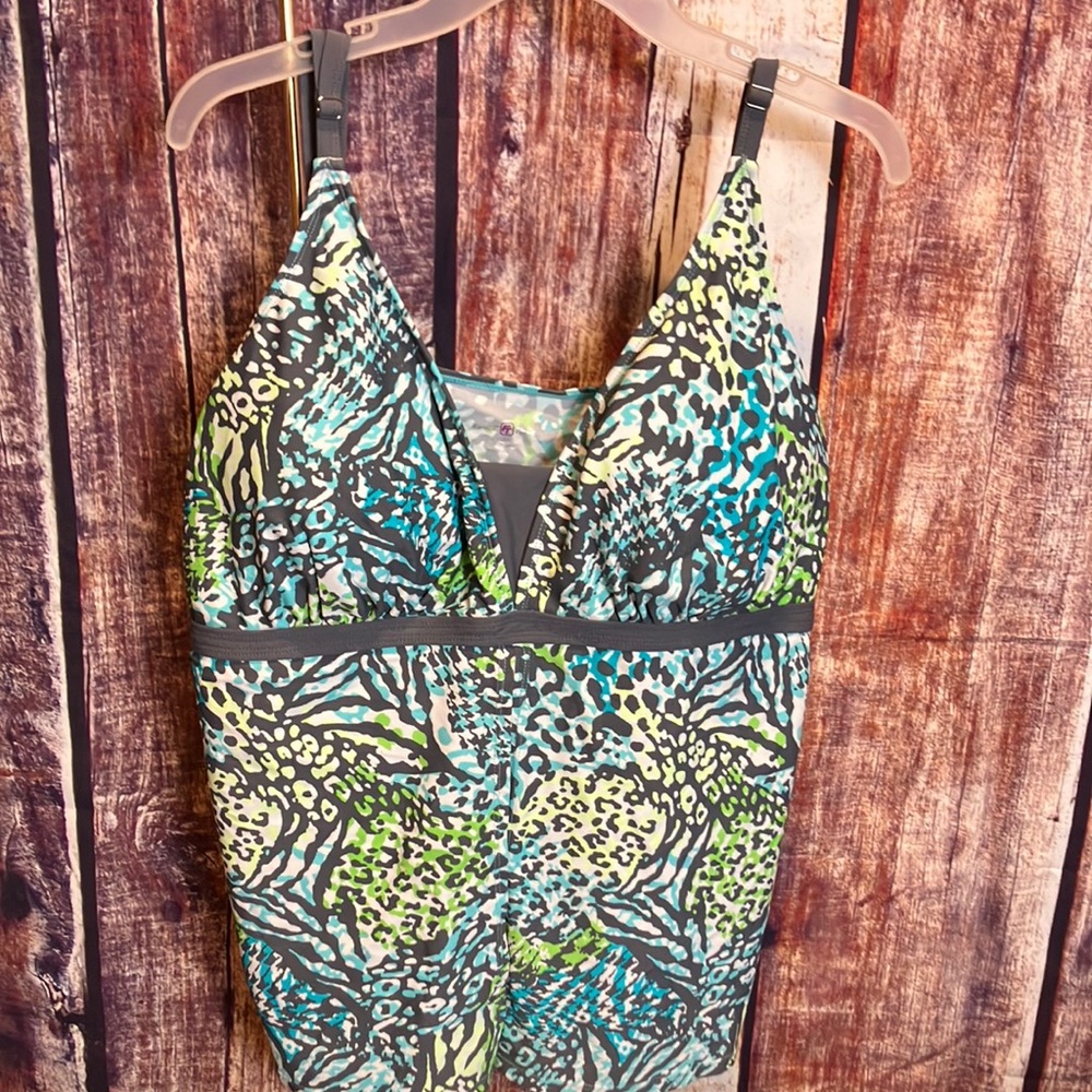 Free Tech Bathing Suit Tankini Top 3X